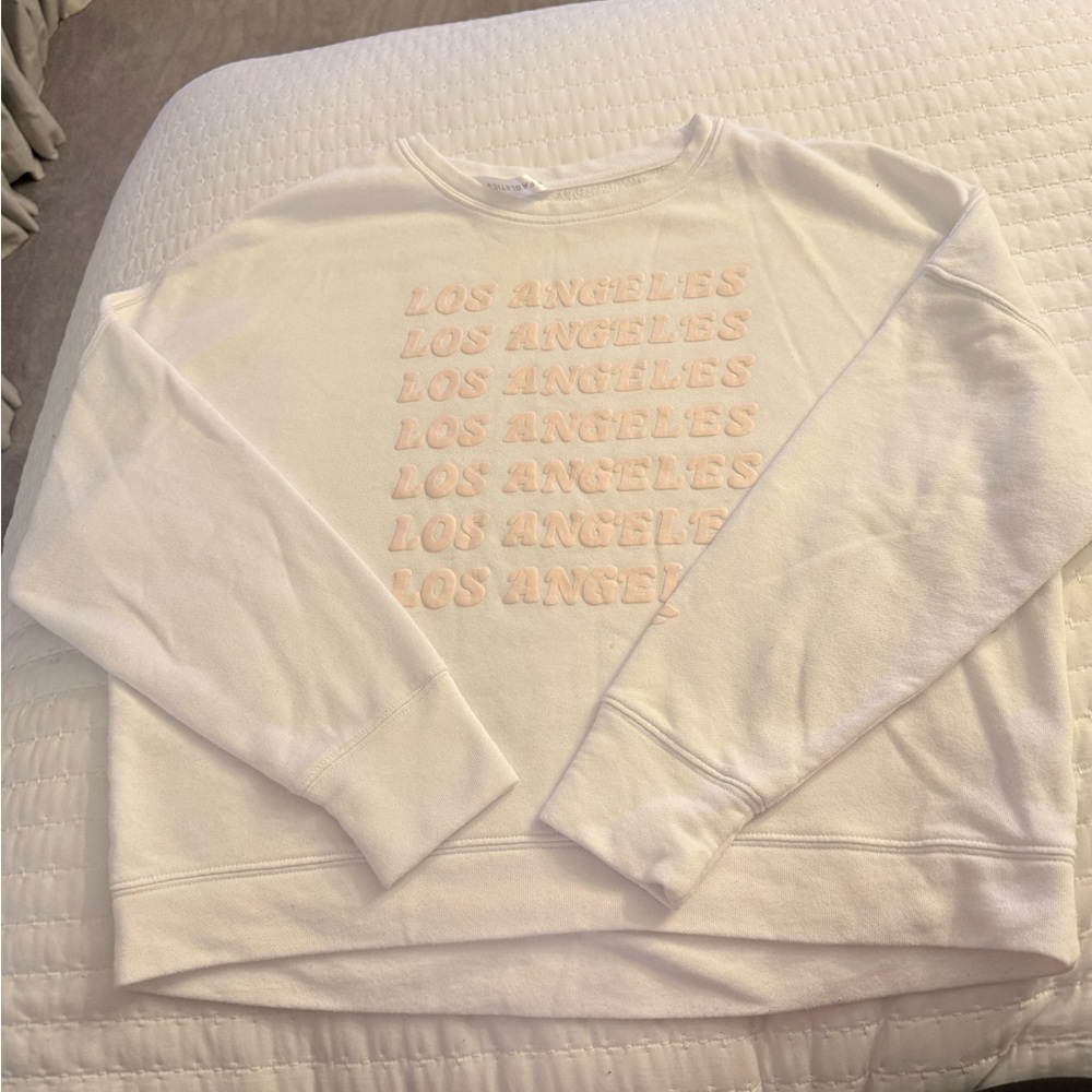 Fabletics White “Los Angeles”  Top Size Medium